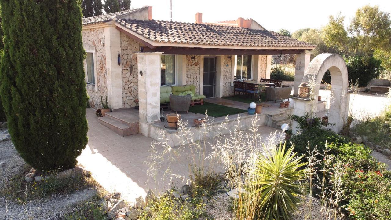 Finca Es Velar Santanyí Exteriör bild