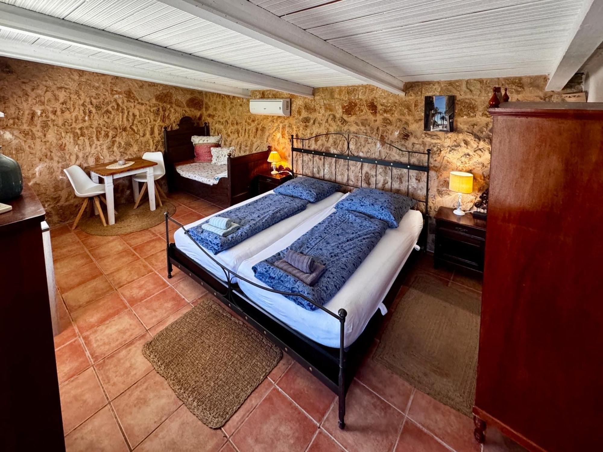 Finca Es Velar Santanyí Exteriör bild