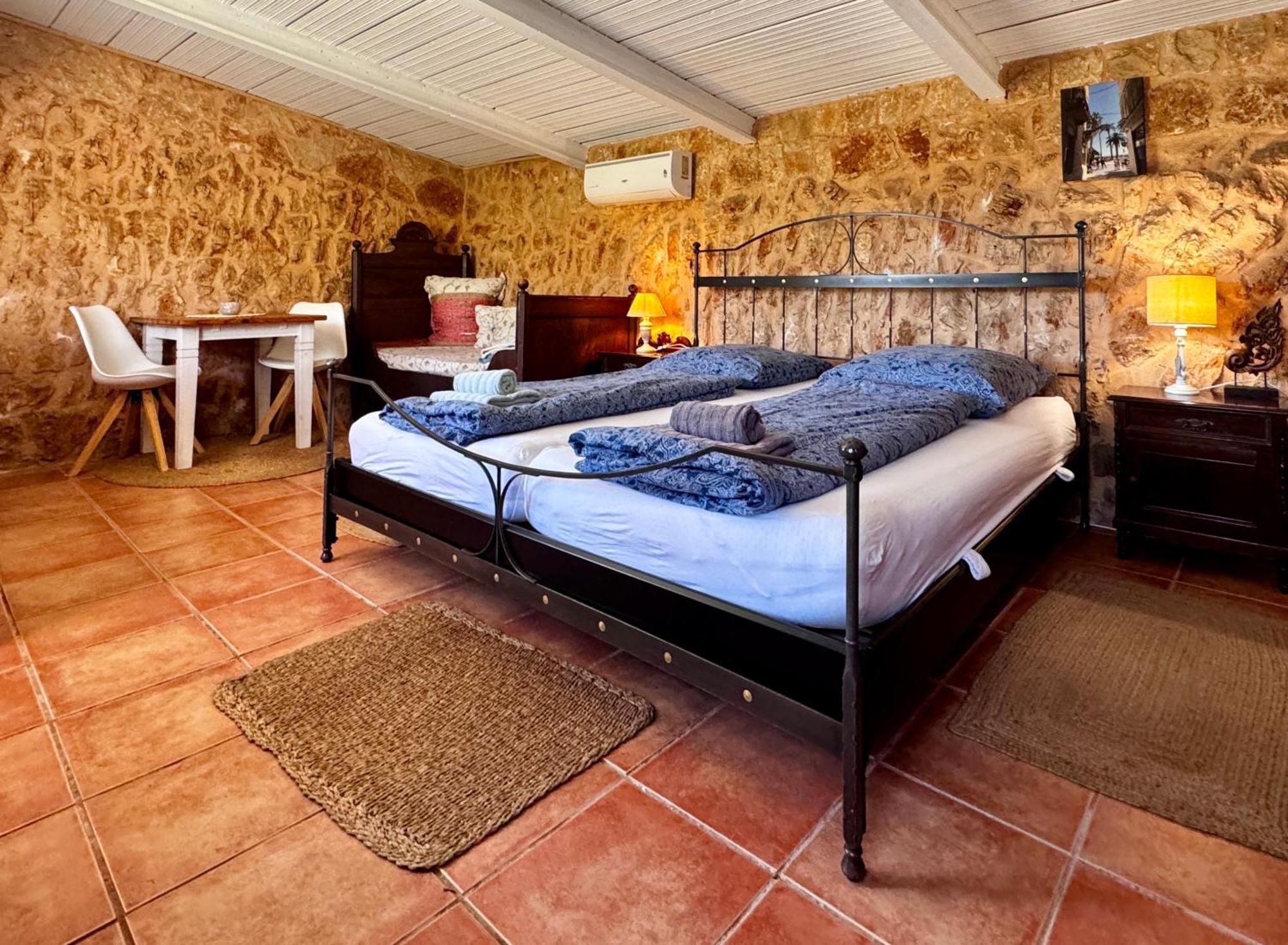 Finca Es Velar Santanyí Exteriör bild